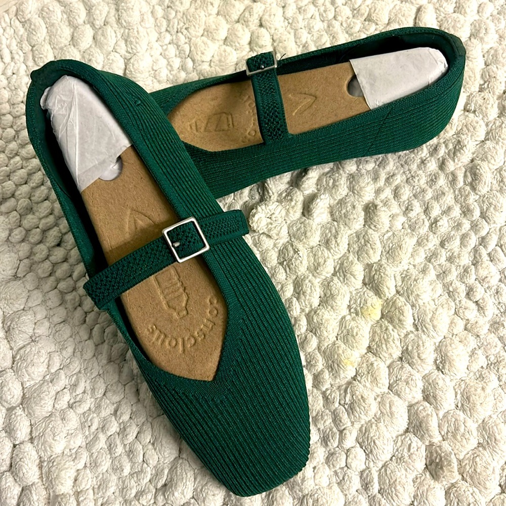 VIVAIA Margot Mary Jane Green 8.5 US 39.5 EU Flat Shoes Slip on Square-Toe Wide